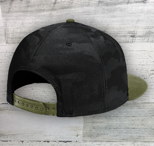 HD Big Buck - Leather Patch - New Era ® Camo Flat Bill Snapback Cap - Hunting Hat